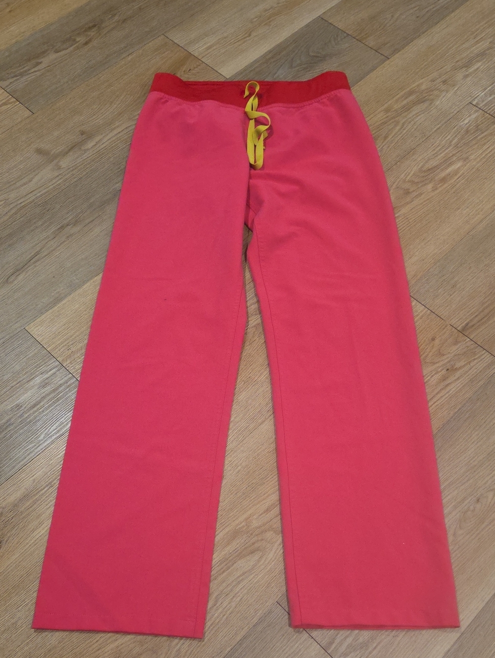 Figs Coral Pink Livingston with Yellow Drawcord